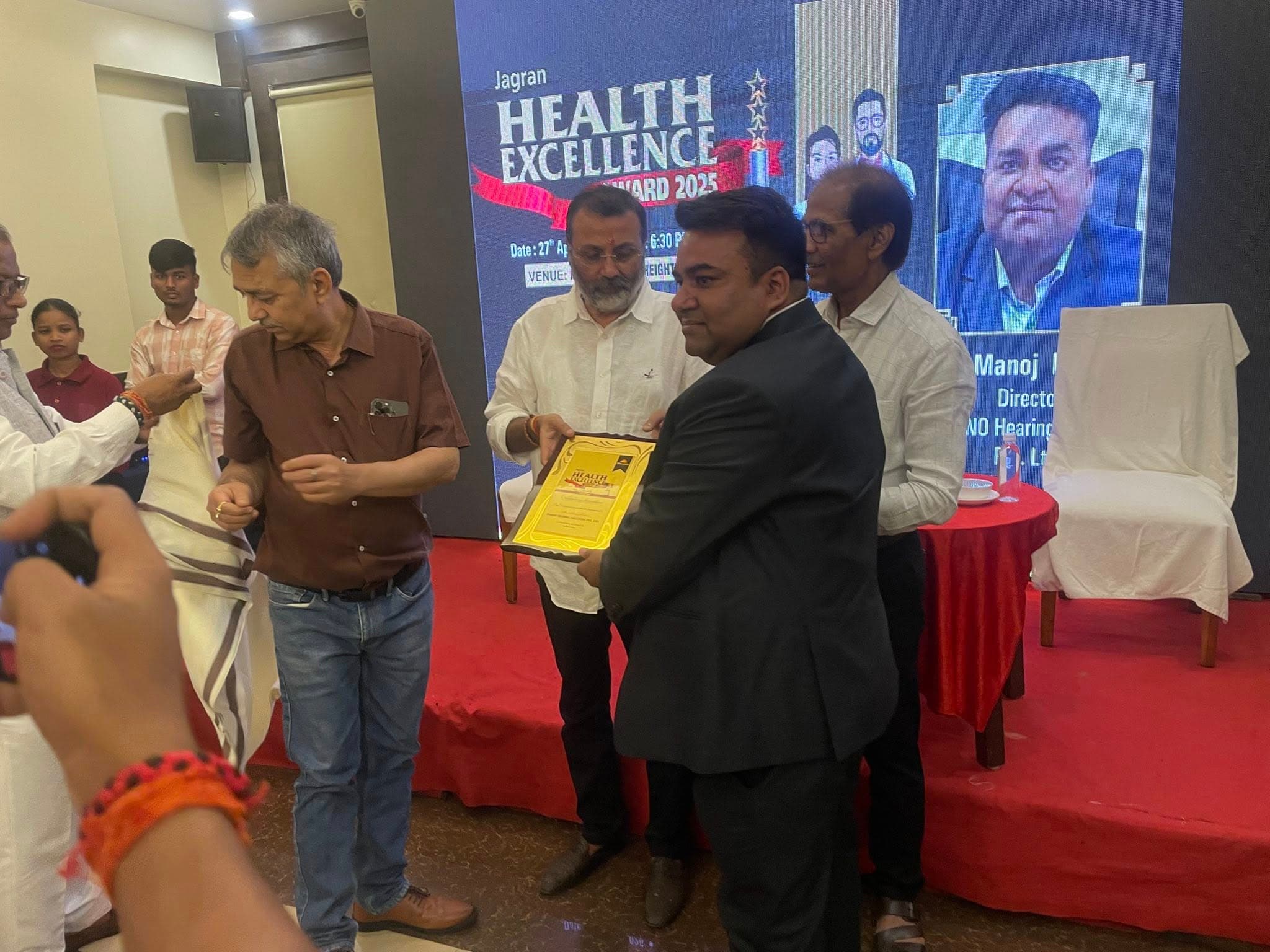 Insono team and clinic moments