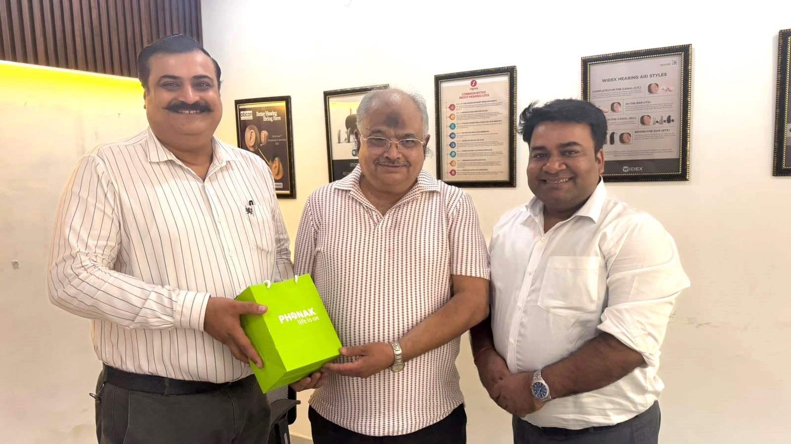 Phonak Sphere 70 Hearing Aid Success Story: Mr. Poll's Journey to Better Hearing